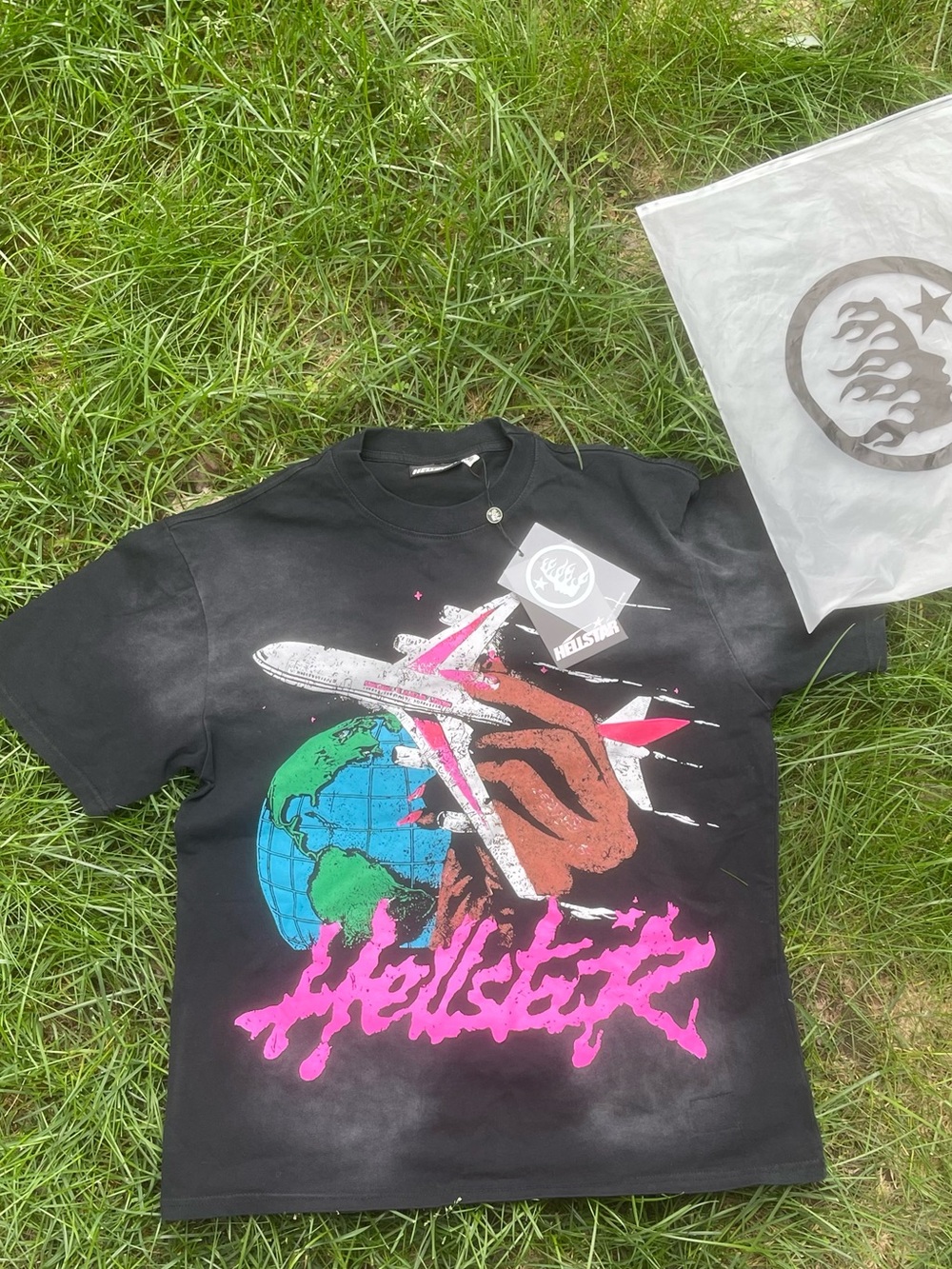 Hellstar T-Shirt Globe Plane MEDIUM